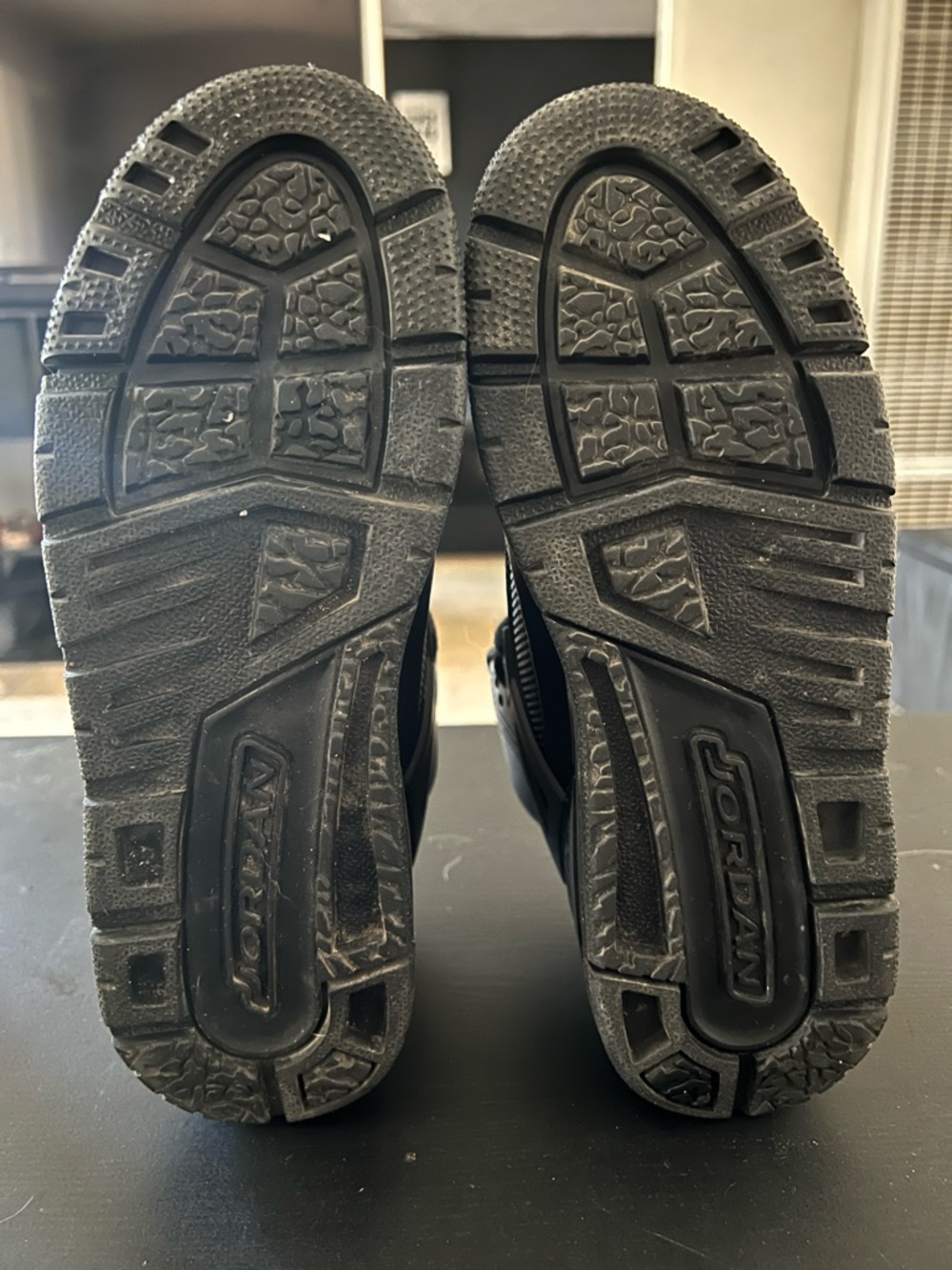 Black high top Air Jordans - Picture 4 of 8